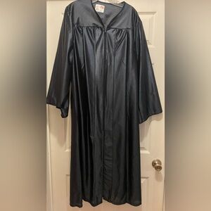 Graduation gown